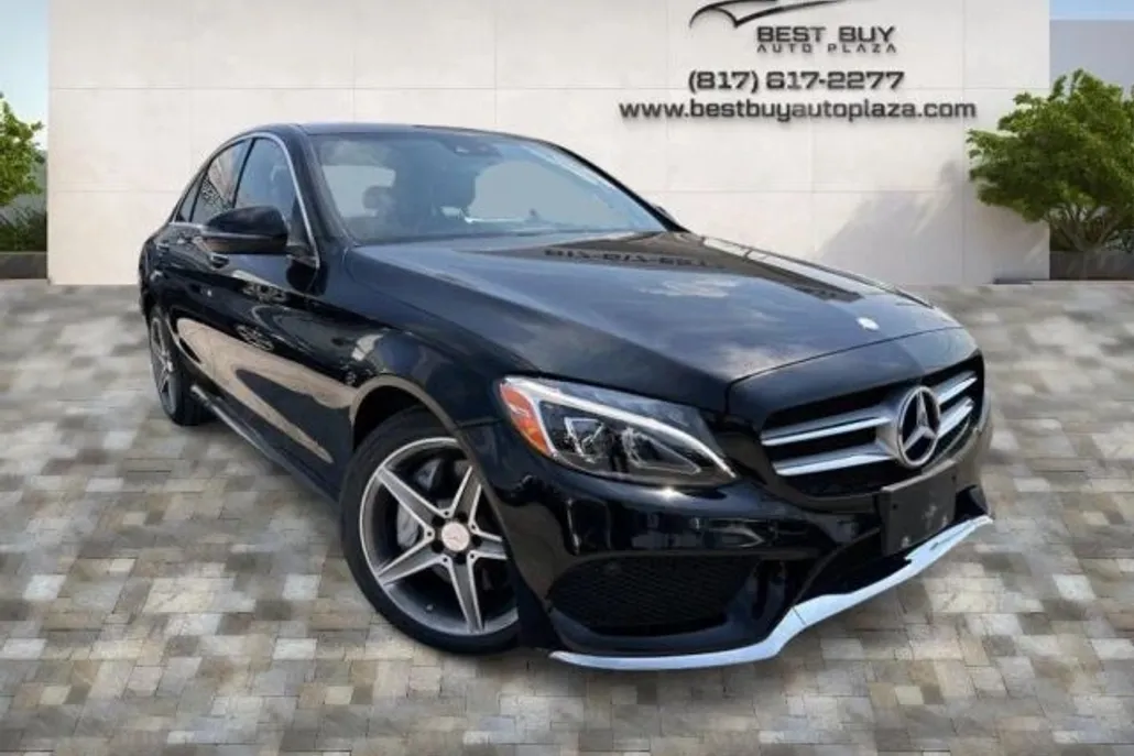 2016 Mercedes Benz C 300 4MATIC Sedan photo 1