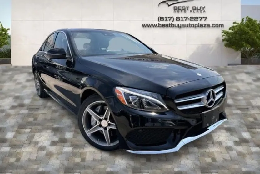 2016 Mercedes Benz C 300 4MATIC Sedan photo 1