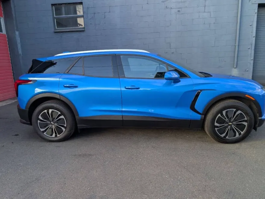 2024 Chevrolet Blazer EV 2LT photo 1