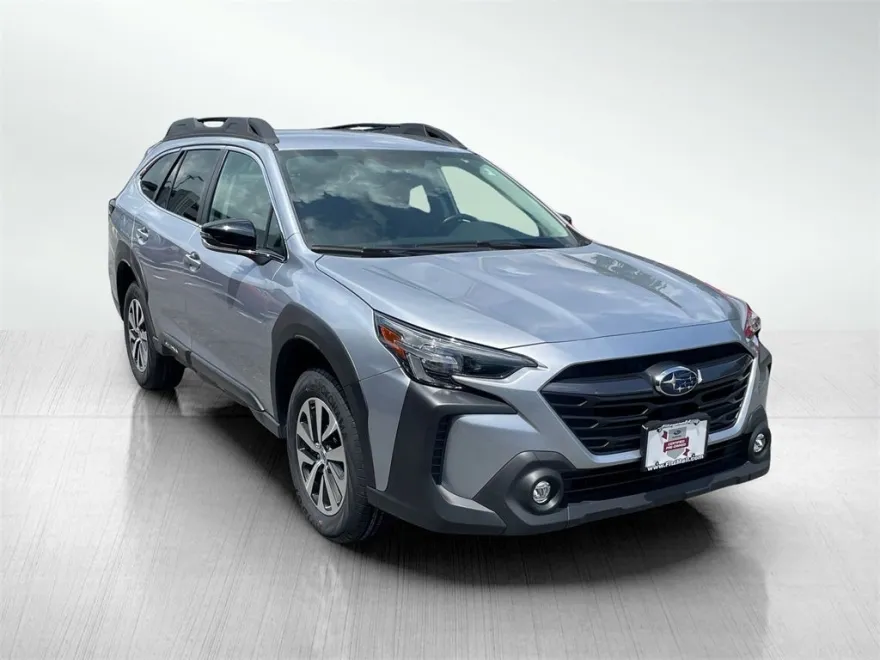 2024 Subaru Outback Premium photo 1