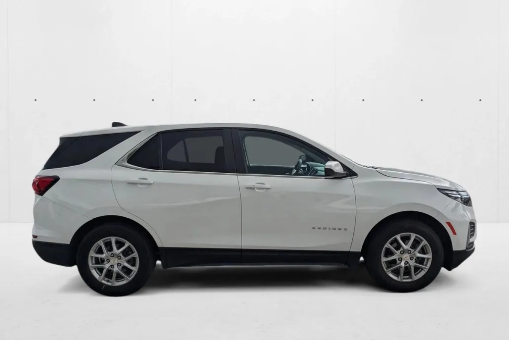 2024 Chevrolet Equinox photo 1