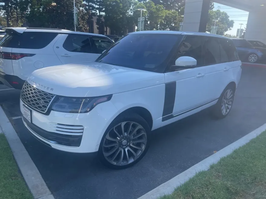 2018 Land Rover Range Rover SuperCharged HSE photo 1