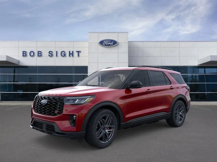 2025 Ford Explorer ST photo 1