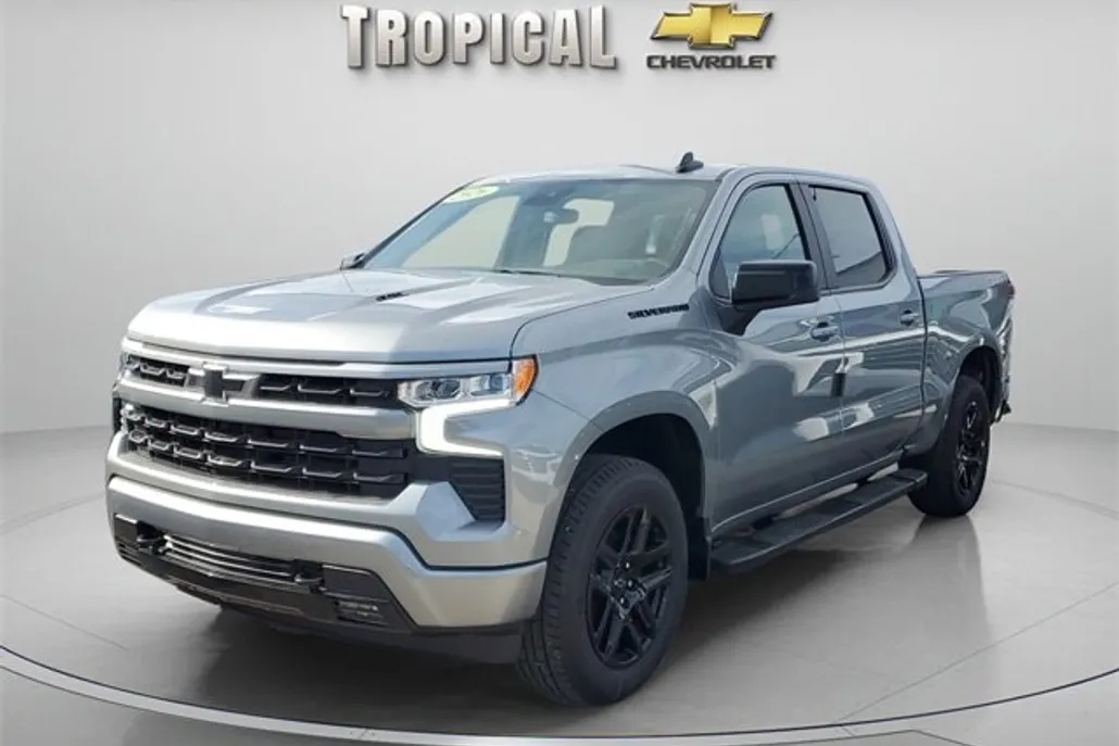 2026 Chevrolet Silverado 1500 RST photo 1