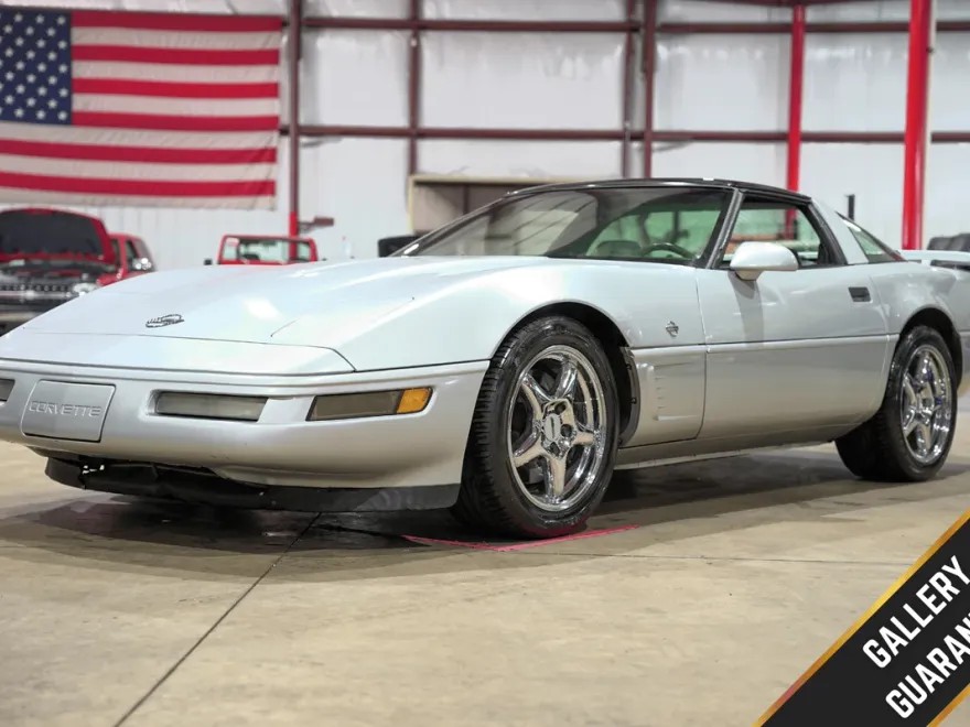 1996 Chevrolet Corvette Convertible photo 1