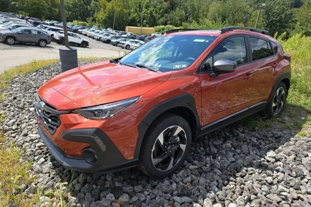 2025 Subaru Crosstrek Limited photo 1