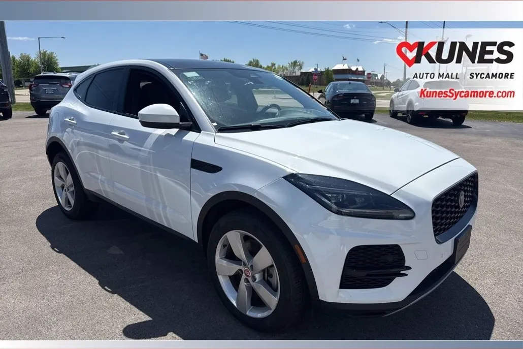2022 Jaguar E-PACE P250 SE photo 1