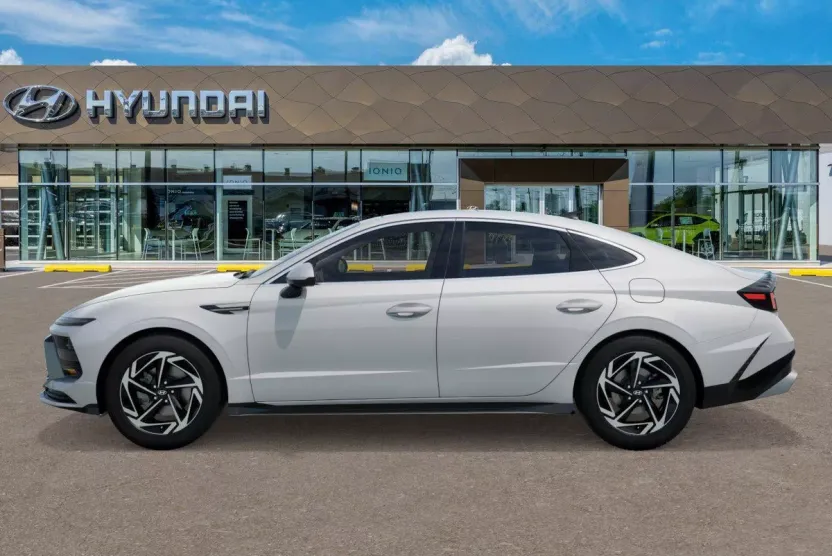 2025 Hyundai Sonata SEL Convenience photo 1