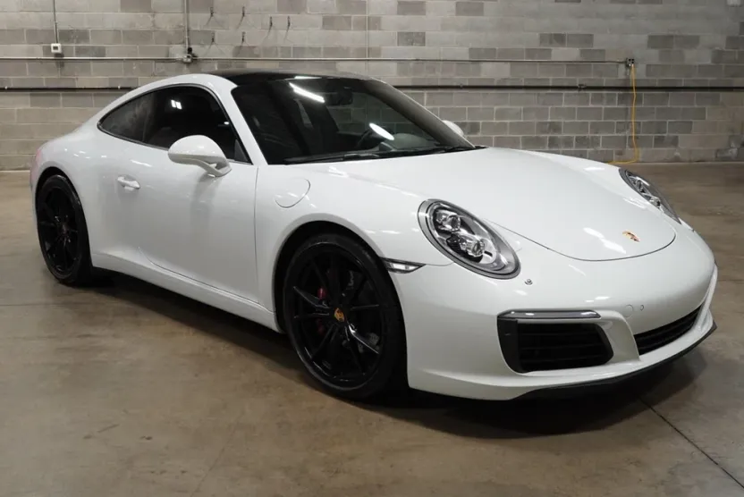2017 Porsche 911 photo 1