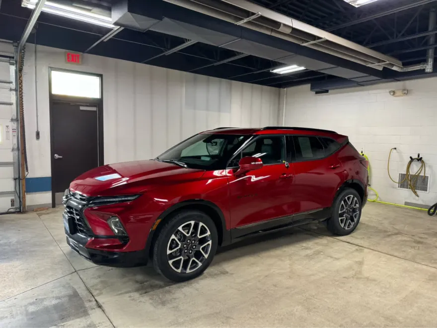 2023 Chevrolet Blazer RS photo 1