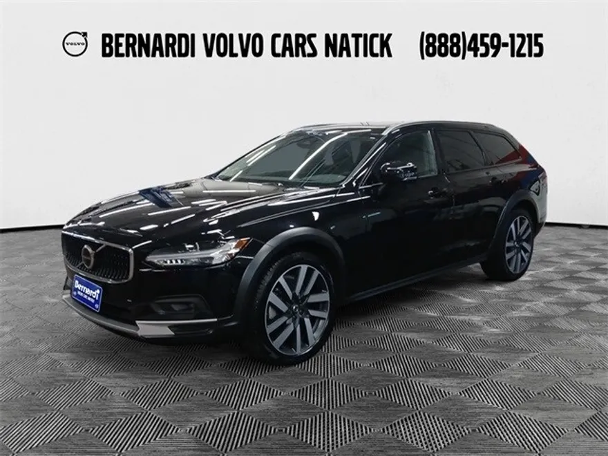 2024 Volvo V90 Cross Country B6 Ultimate photo 1
