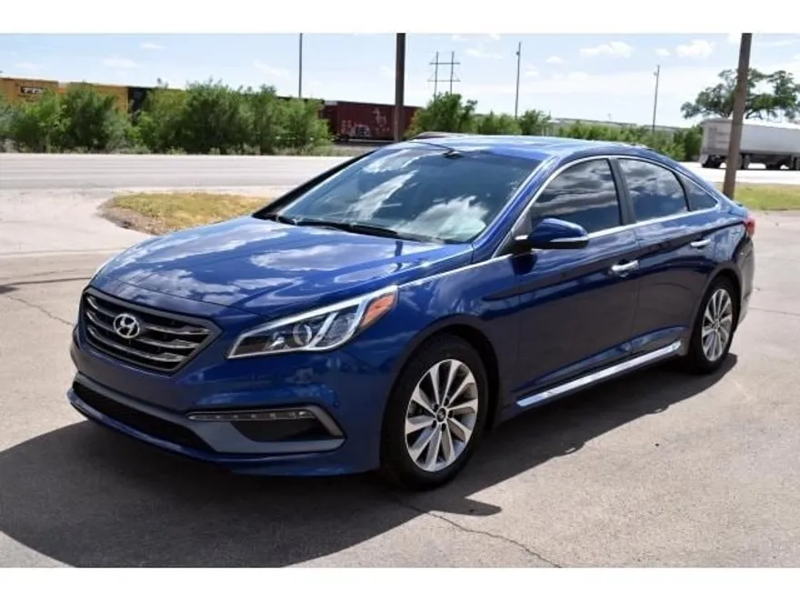 2017 Hyundai Sonata Sport photo 1