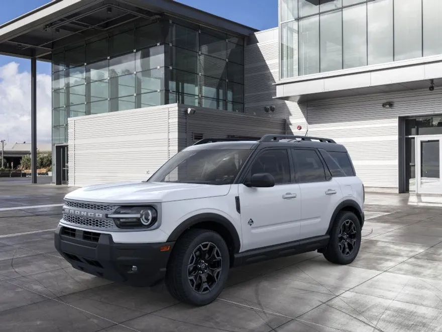 2025 Ford Bronco Sport Outer Banks photo 1