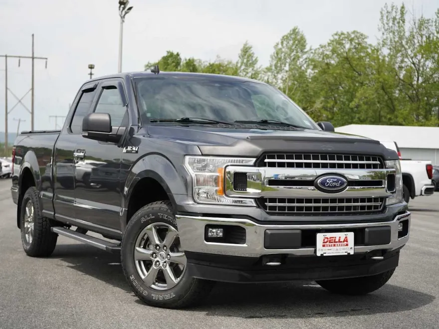 2020 Ford F-150 XLT photo 1