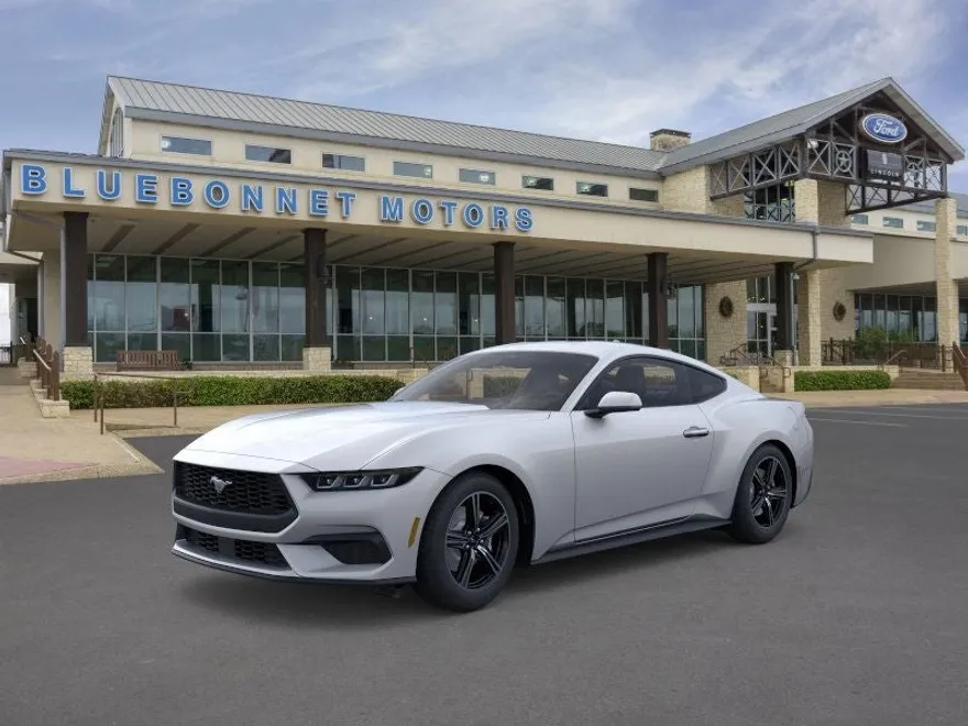 2025 Ford Mustang EcoBoost photo 1