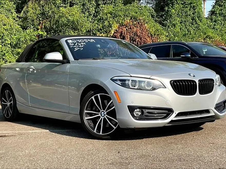 2020 Bmw 230i xDrive Convertible photo 1