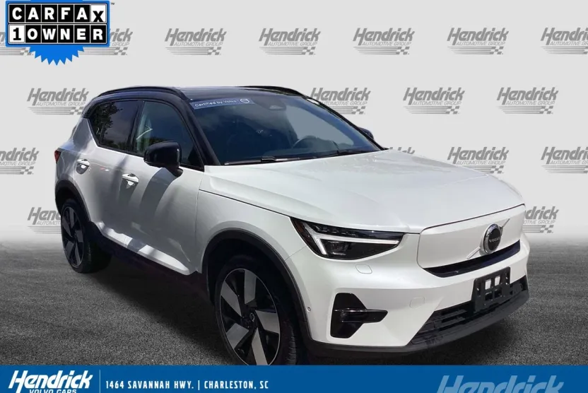 2023 Volvo XC40 Recharge Ultimate AWD photo 1