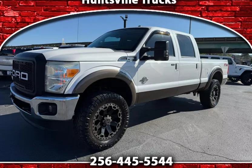 2015 Ford F-250 Lariat photo 1