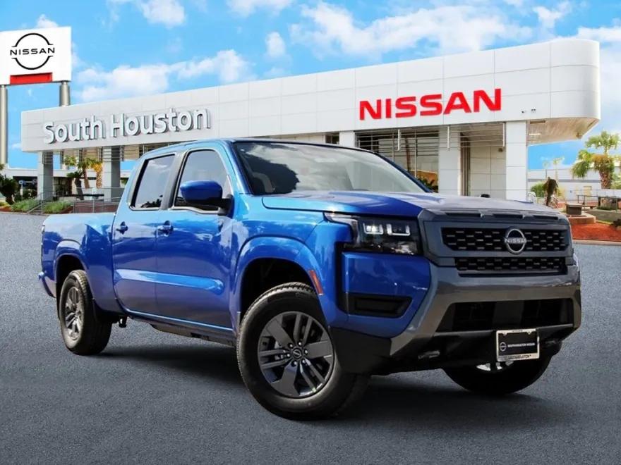 2026 Nissan Frontier SV photo 1