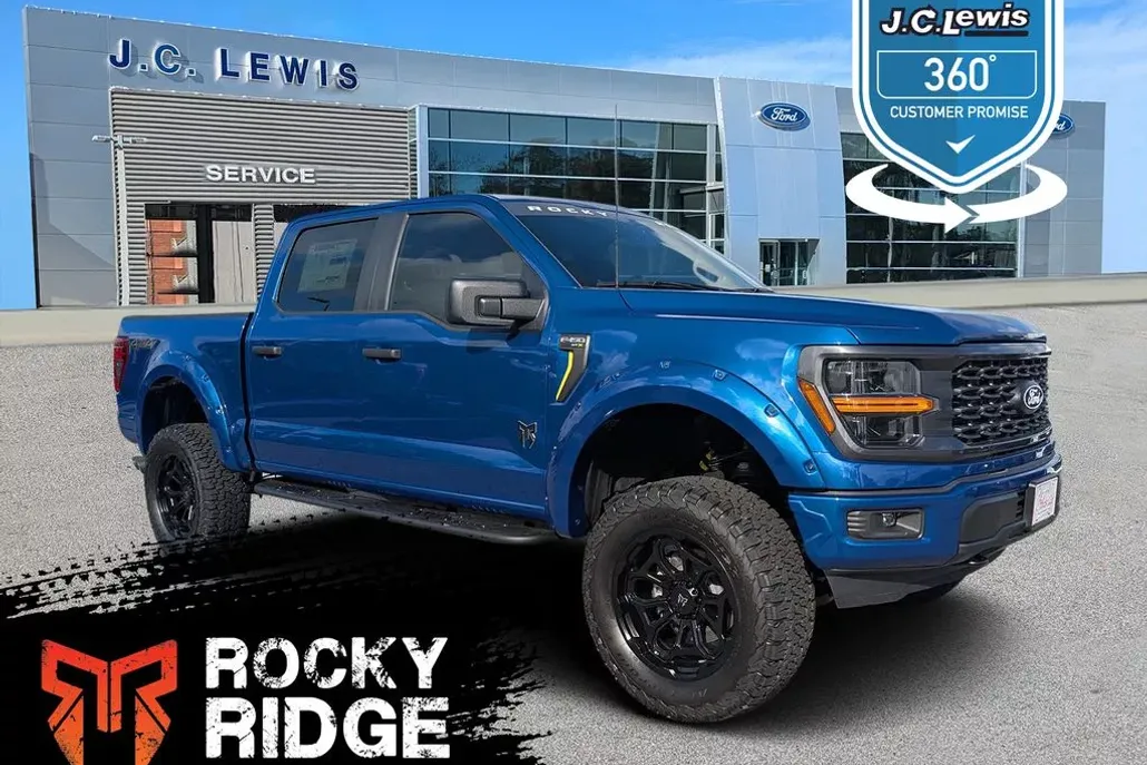 2025 Ford F-150 STX photo 1