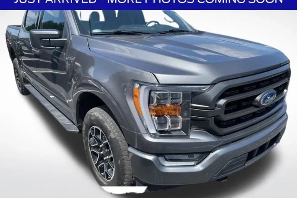 2022 Ford F-150 XLT photo 1