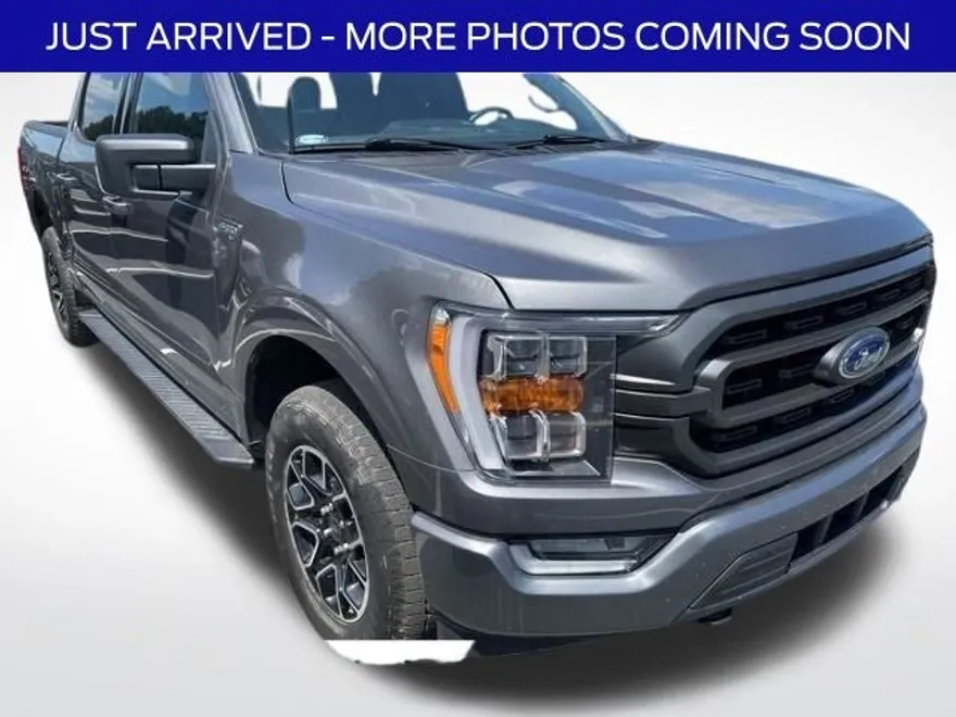 2022 Ford F-150 XLT photo 1