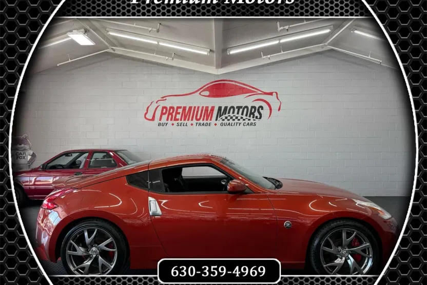 2013 Nissan 370Z Touring photo 1