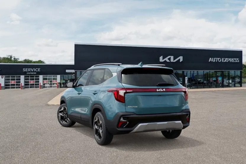 2026 Kia Seltos EX photo 1