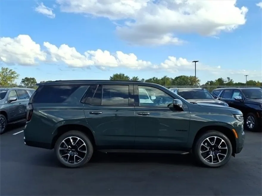2026 Chevrolet Tahoe RST photo 1