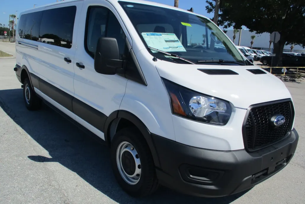 2025 Ford Transit Cargo Van photo 1