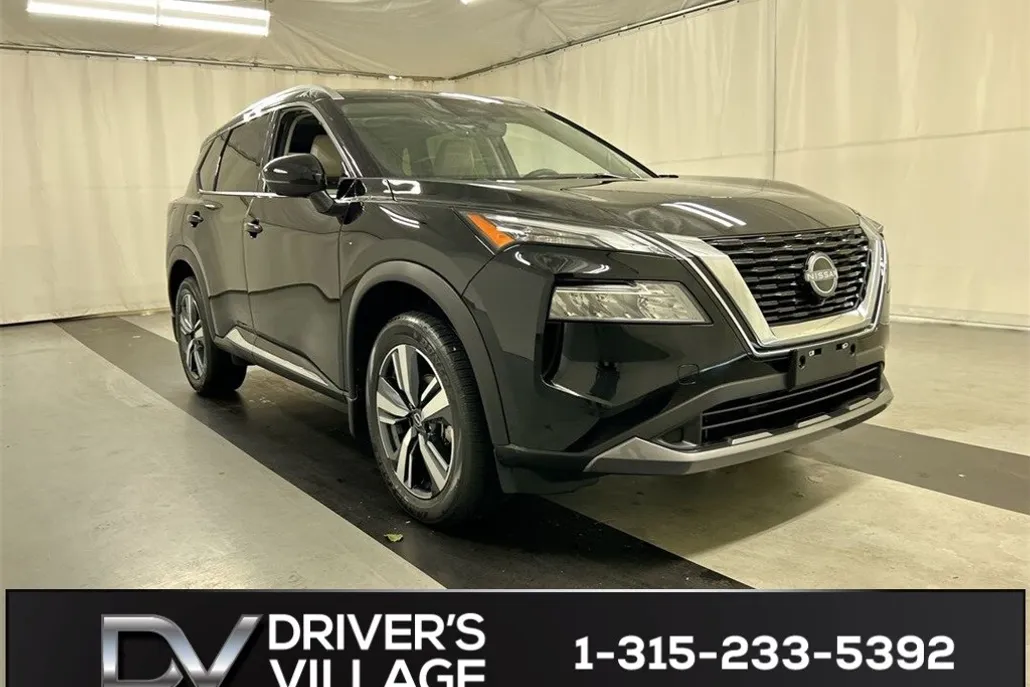 2023 Nissan Rogue SL photo 1