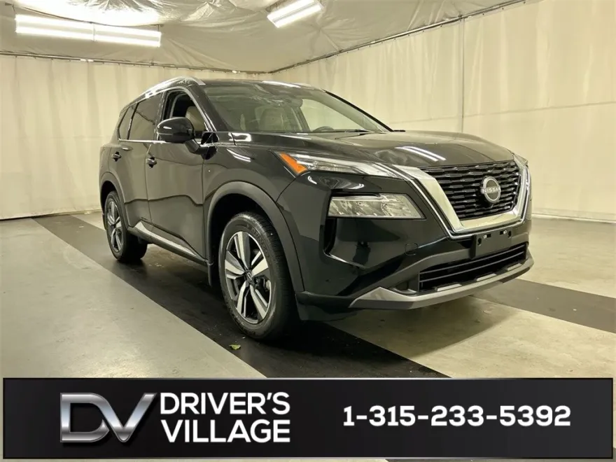 2023 Nissan Rogue SL photo 1