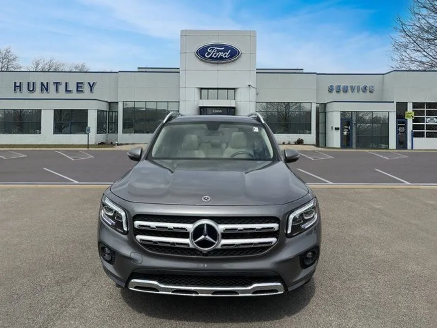 2022 Mercedes Benz GLB 250 photo 1
