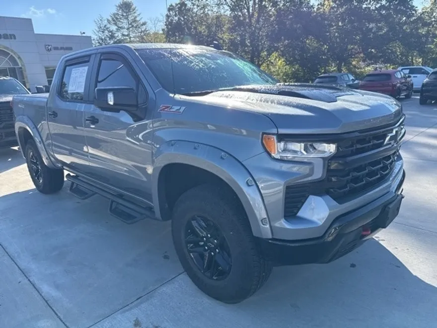 2023 Chevrolet Silverado 1500 LT Trail Boss photo 1