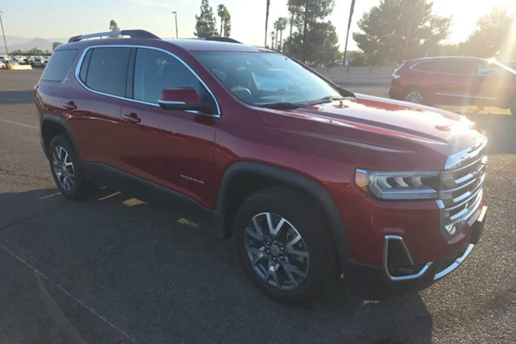2023 Gmc Acadia SLT photo 1