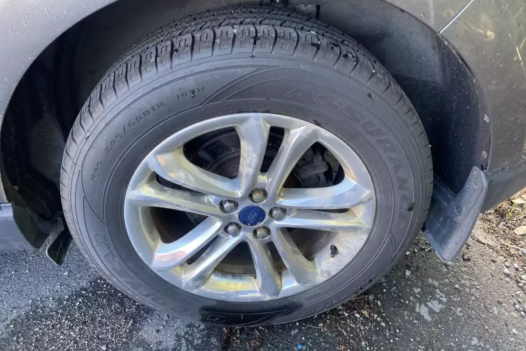 2015 Ford Edge SEL photo 1
