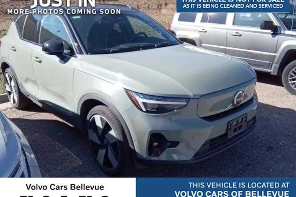 2023 Volvo XC40 Recharge Ultimate photo 1