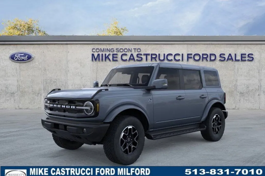 2025 Ford Bronco Outer Banks photo 1