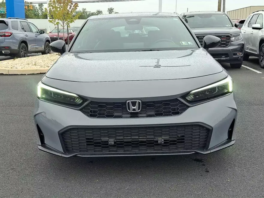 2025 Honda Civic Hatchback Sport photo 1