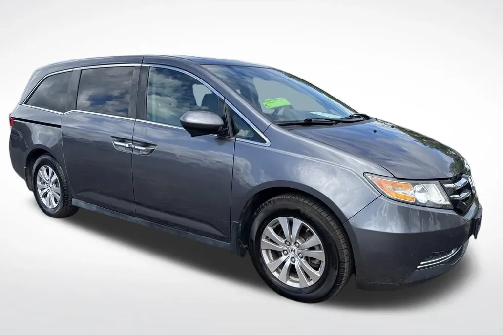 2017 Honda Odyssey EX-L photo 1