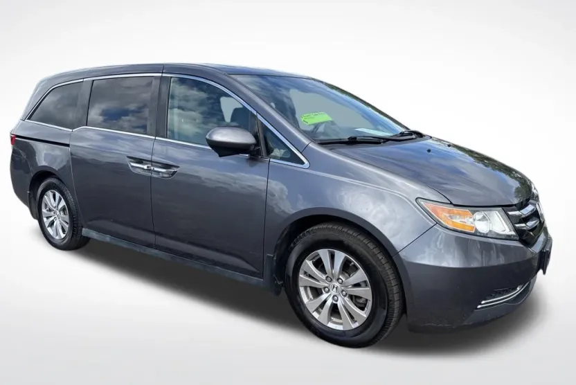 2017 Honda Odyssey EX-L photo 1