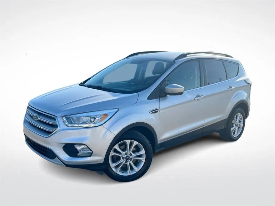 2018 Ford Escape SEL photo 1