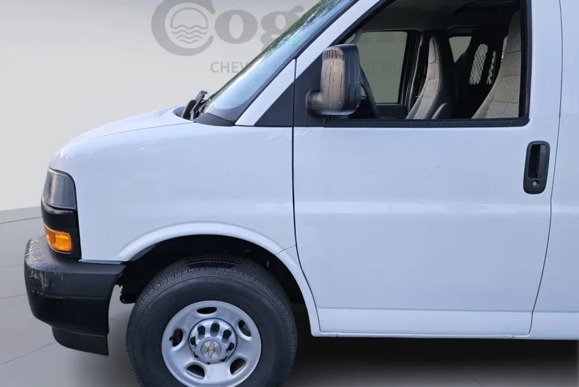 2025 Chevrolet Express Cargo 2500 Van photo 1