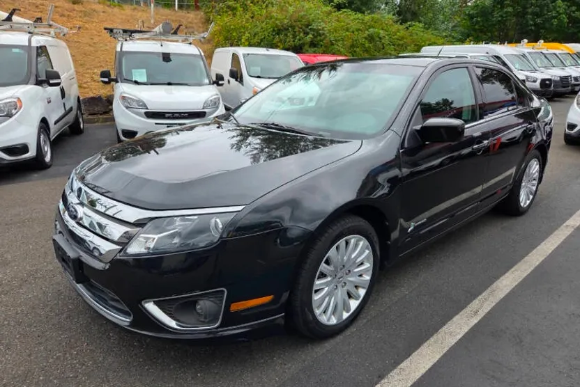 2012 Ford Fusion Hybrid photo 1