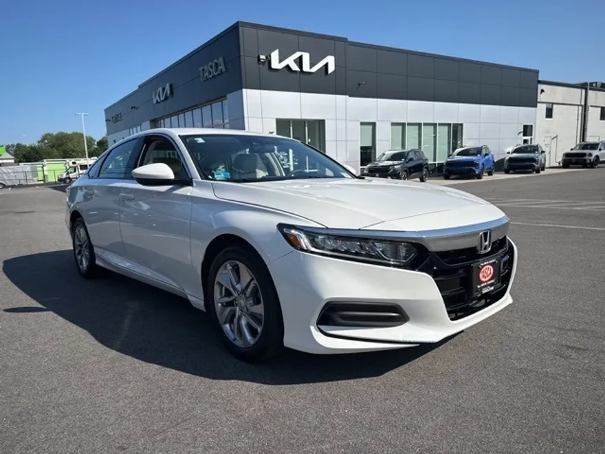 2020 Honda Accord LX photo 1