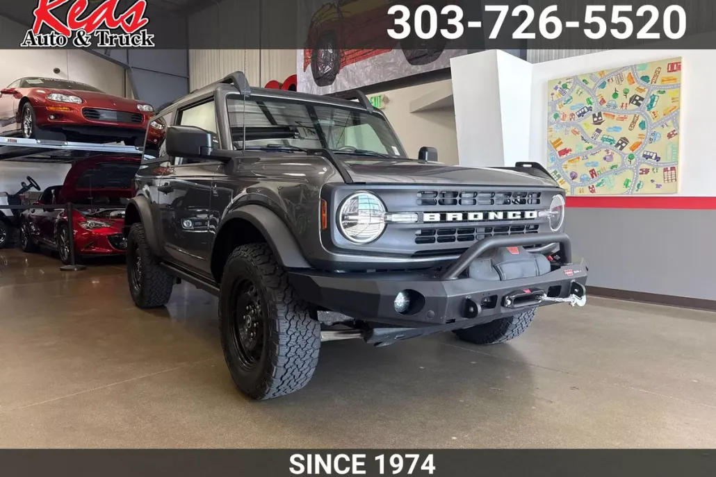 2023 Ford Bronco Black Diamond photo 1