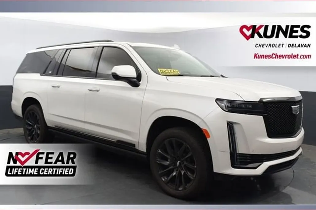 2024 Cadillac Escalade ESV Sport Platinum photo 1