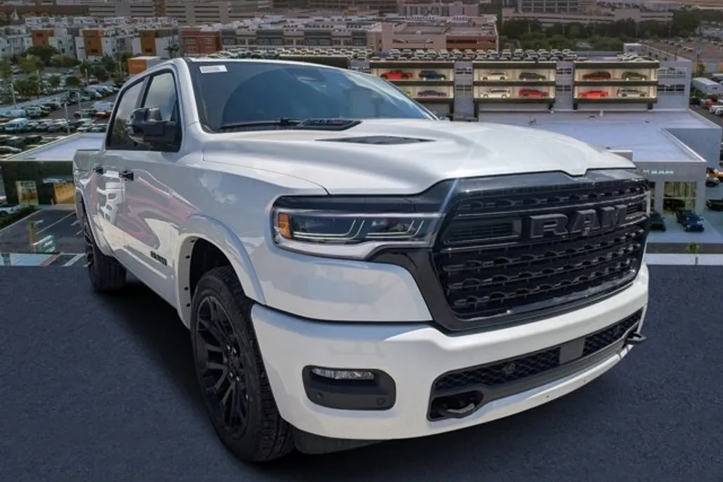 2025 Ram 1500 Limited photo 1