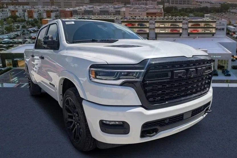 2025 Ram 1500 Limited photo 1