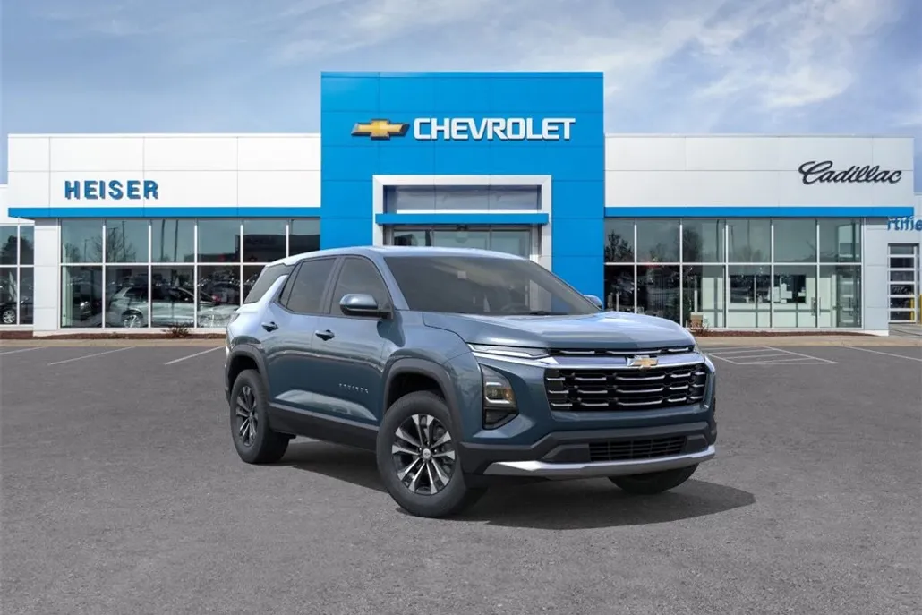 2026 Chevrolet Equinox LT photo 1
